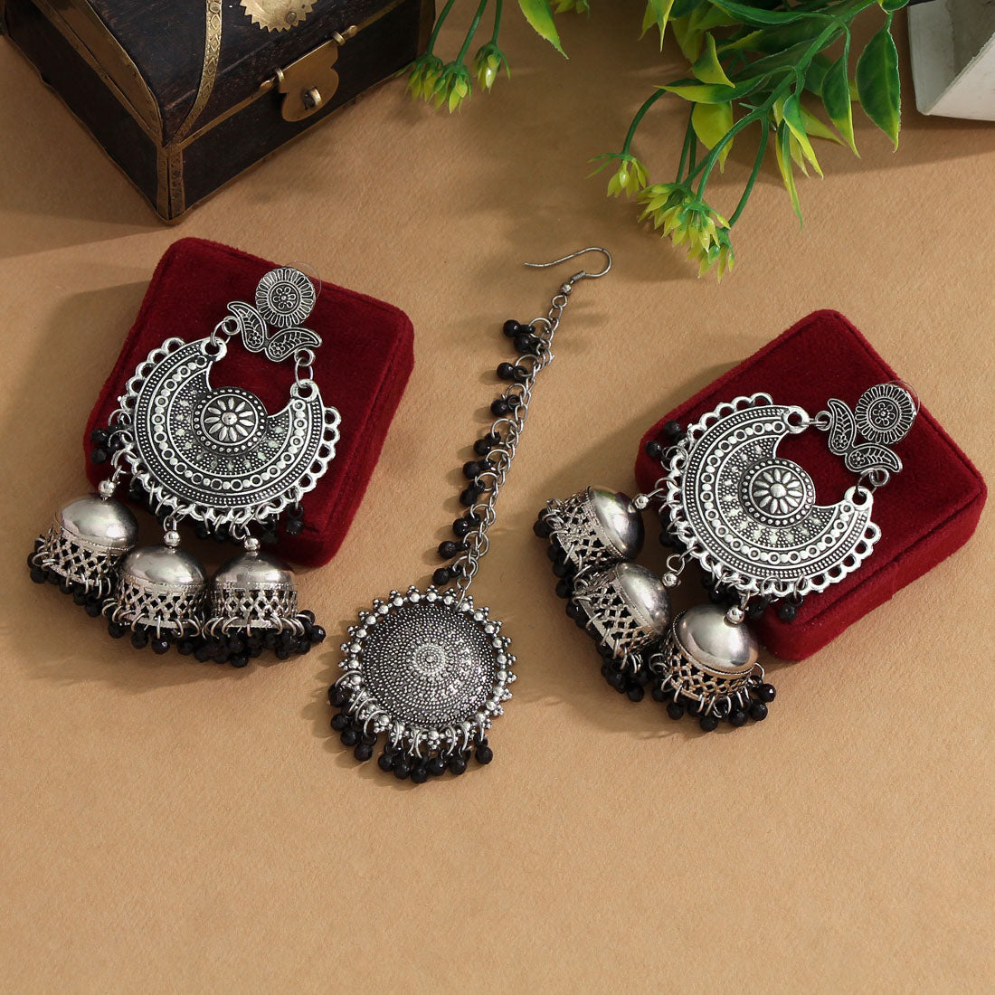 Black Color Oxidised Earrings Maang Tikka Set (GSMTE101BLK)