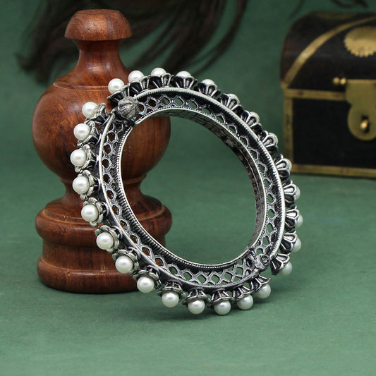 Silver Color Oxidised Bracelet (GSB228SLV)