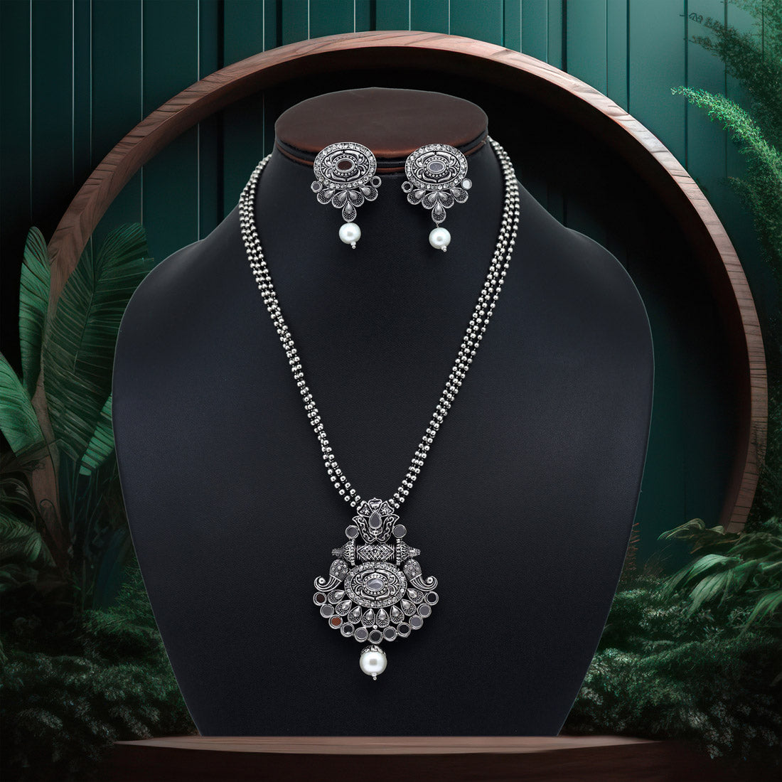 Silver Color Oxidised Necklace Set (GSN1902SLV)