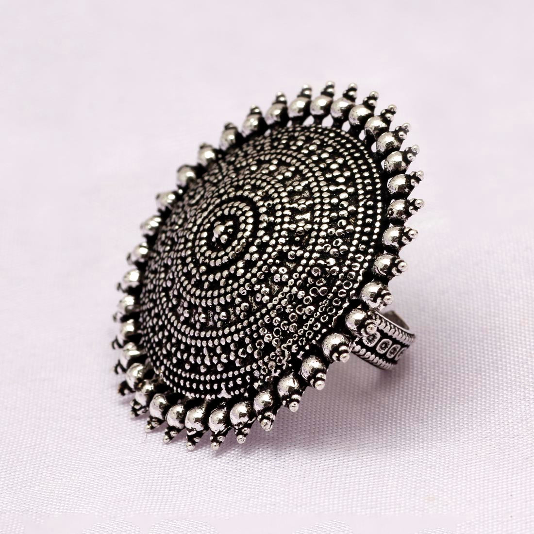 Silver Color Oxidised Ring (GSR288SLV)