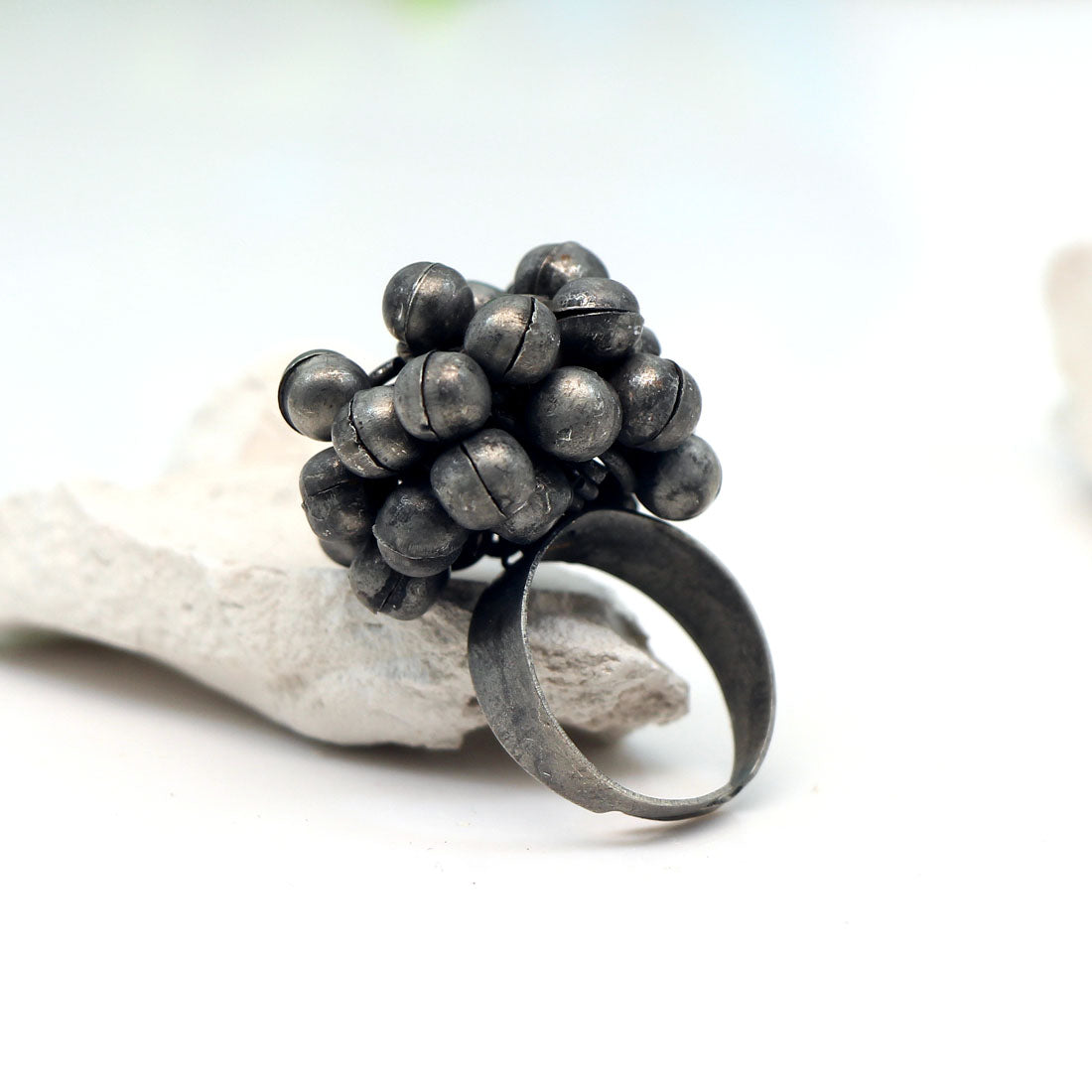 Silver Color Oxidised Ring (GSR483SLV)