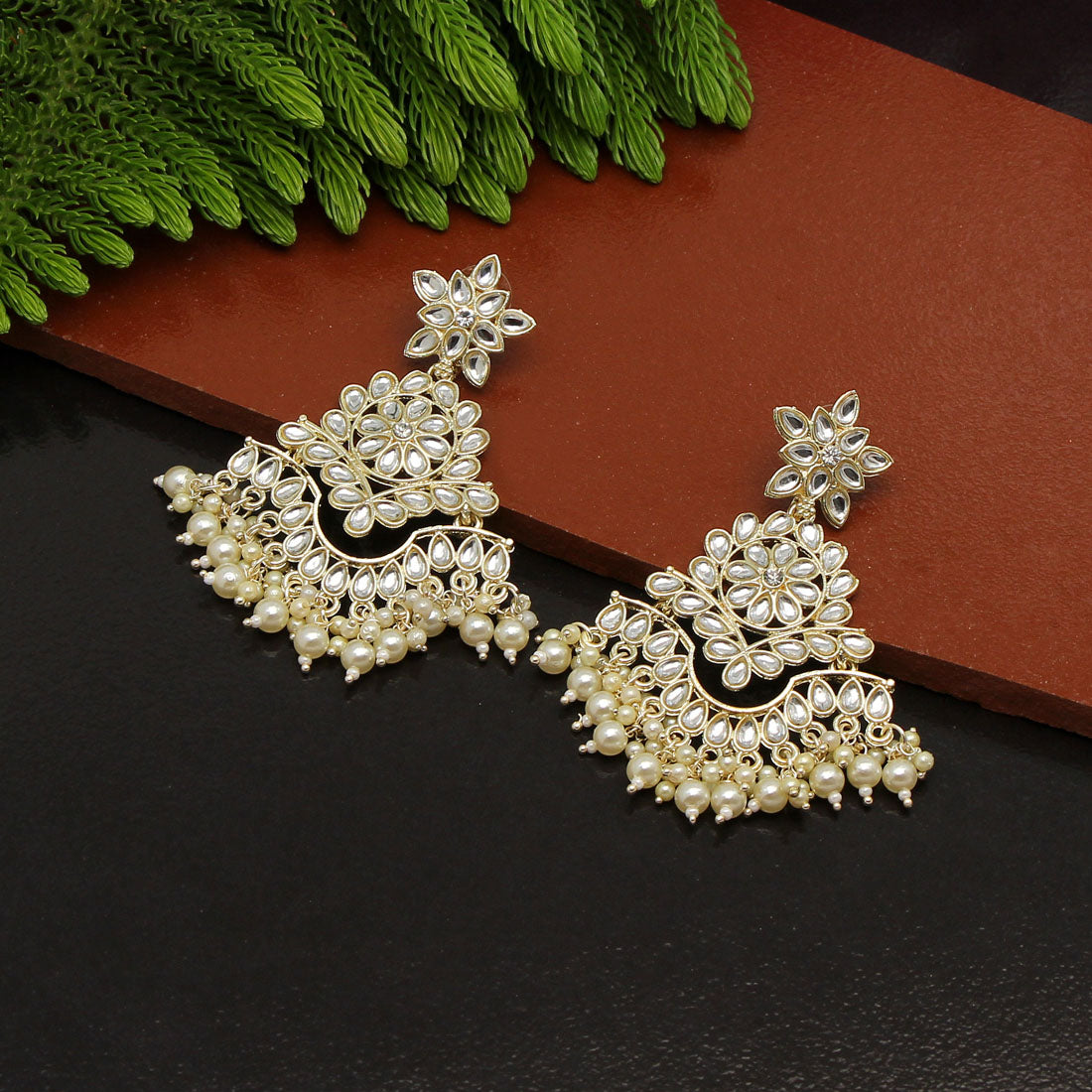 White Color Kundan Earrings (KDE644WHT)