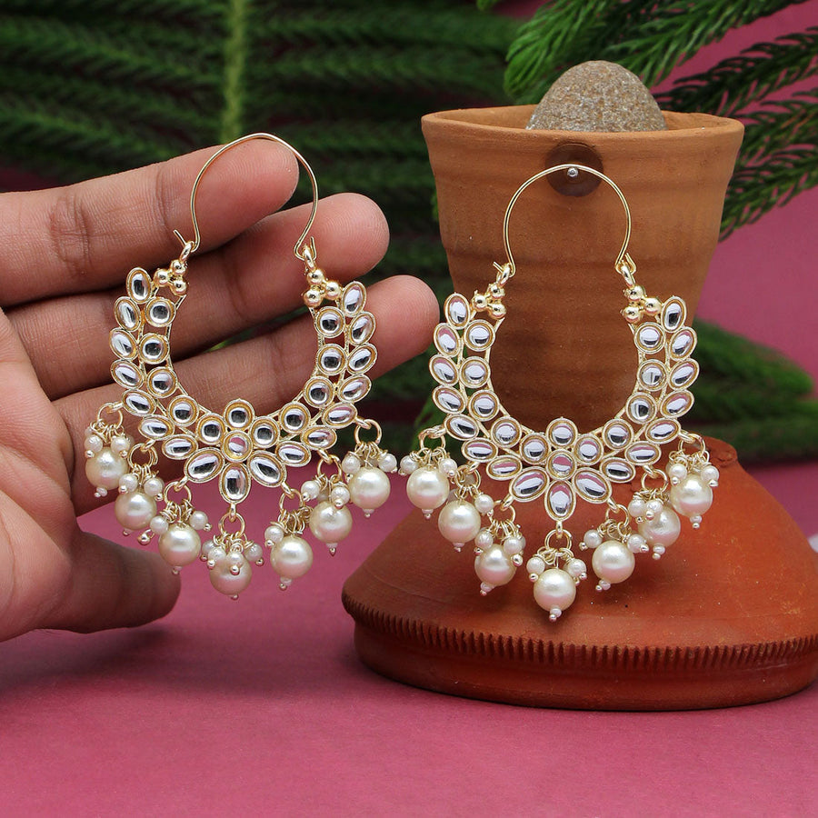 White Color Kundan Earrings (KDE674WHT)