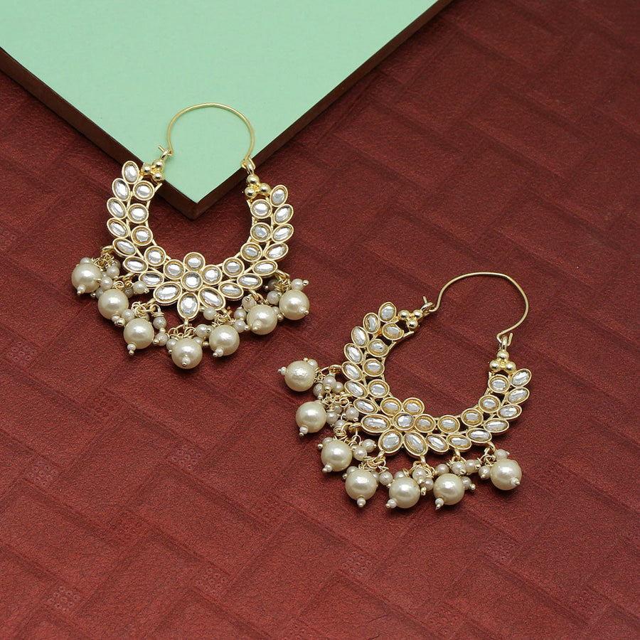 White Color Kundan Earrings (KDE674WHT)