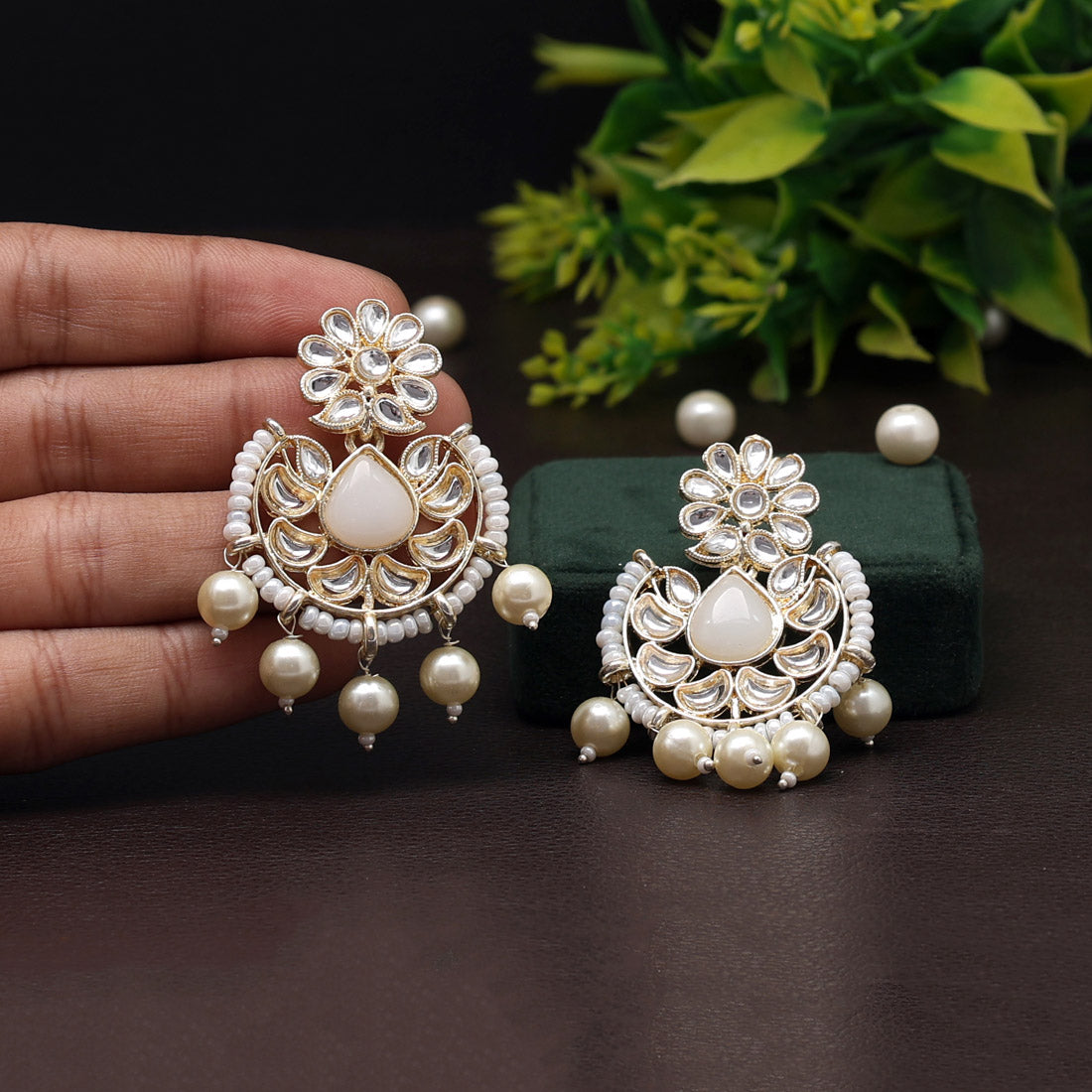 White Color Kundan Earrings (KDE807WHT)