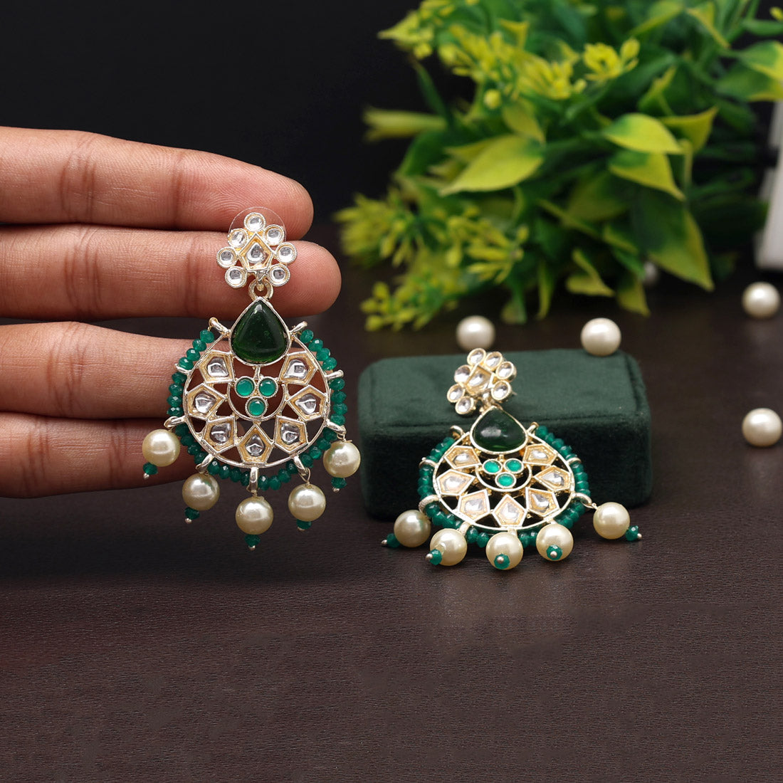 Green Color Kundan Earrings (KDE808GRN)