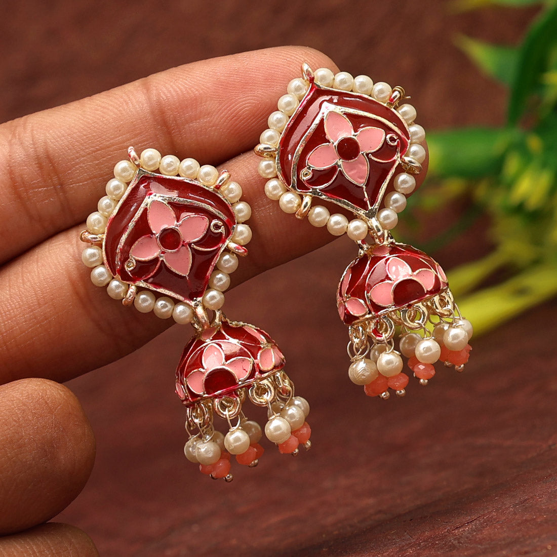 Maroon & White Color Meenakari Jhumka (MKE1827MRNWHT)