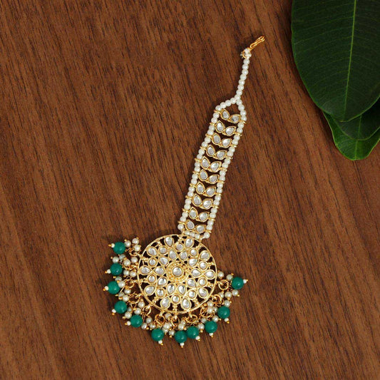 Green Color Kundan Maang Tikka (MTK440GRN)