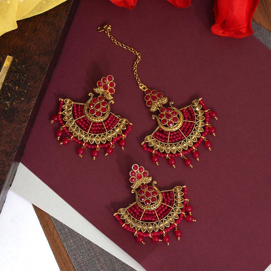 Rani Color Kundan Earrings With Maang Tikka (MTKE419RNI)